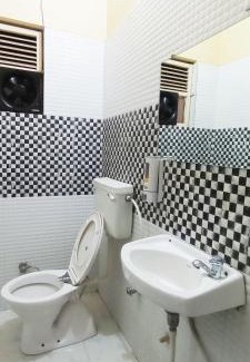 Varanasi Hotel | The White Canyon