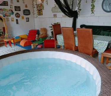 Newark Cama Y Desayuno | The White Dove Bed and Breakfast with Glamping Newark showground
