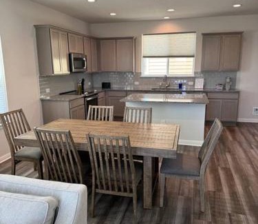 New Braunfels Casa | The White Haus A Cozy New Braunfels Cottage
