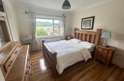 Kenmare Cama Y Desayuno | The White House B & B