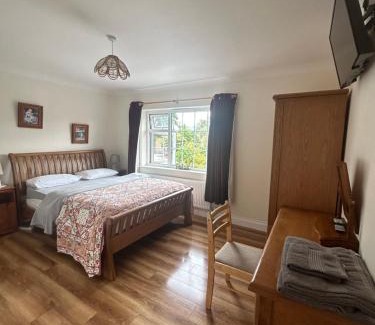 Kenmare Cama Y Desayuno | The White House B & B