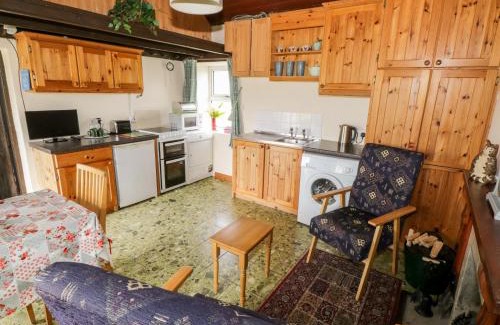 Inishnee Casa | The White House
