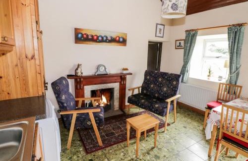 Inishnee Casa | The White House