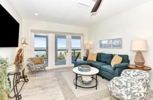 Painters Hill Casa | The White House on Flagler Beach - Unit 22