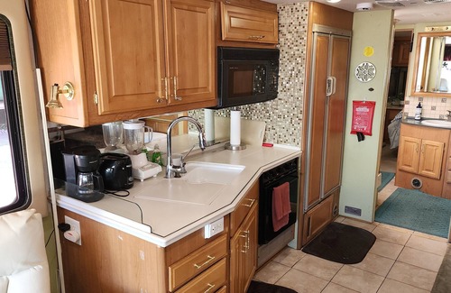 Tubac Casa | The White House RV, A UNIQUE RENTAL IN THE HEART OF TUBAC VILLAGE, AZ
