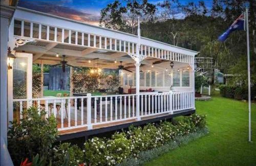 Spencer Casa | The White House - Spencer