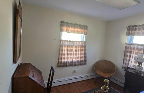 Plainfield Casa | The White House