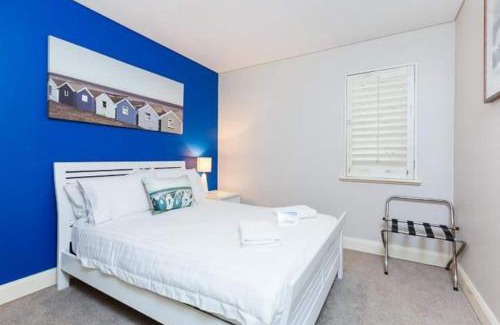 Scarborough Apartamento | The White Pearl Apartment Direct Ocean Views Top Floor
