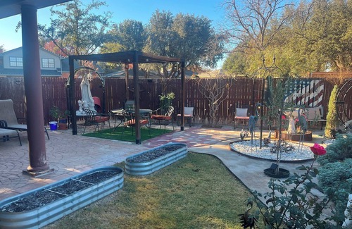 Midland Apartamento | The White Room in Haynes AVe.