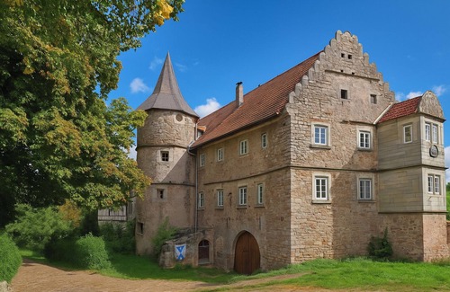 Hildburghausen Apartamento | The white suite of Tsar Ferdinand - a castle dream