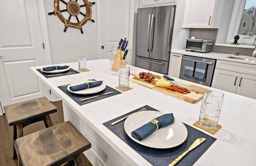 Margate City Casa | The whole group will enjoy easy access to everything from this centrally located place