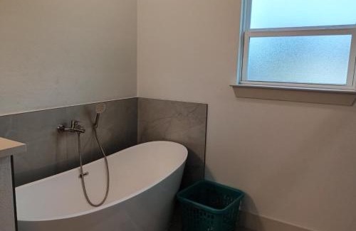 Ocala Casa | THE WHOLE HOUSE, QUIET COZY HOME 4 Bed 3 bath