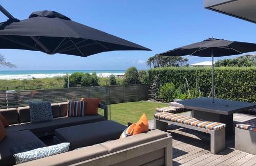 Waimarama Casa | The Whyte House - Waimarama Beachfront