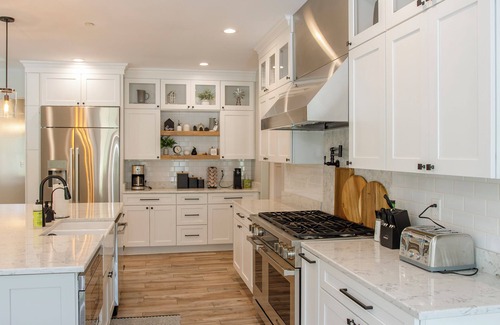 Denton Casa | The Wilder Way with a beautiful pool, hot tub, and a pickleball court!