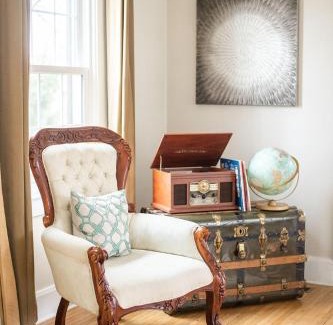 Yellow Springs Casa | The Wildflower House Yellow Springs AND Pet Friendly