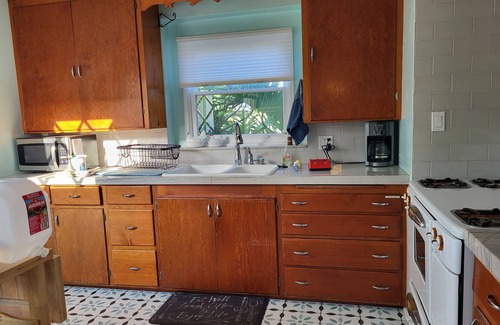 Olde Carlsbad Casa | The Williams Cottage
