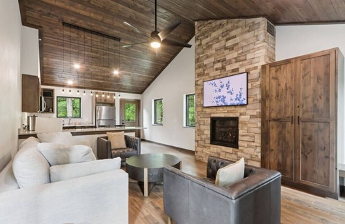 Lake Delton Cabina | The Willow at Treetop Villas