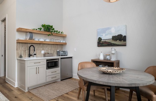 Tyler Cabaña | The Willow Cottage