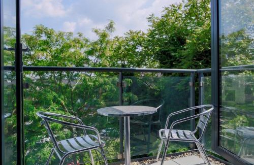 Woking Apartamento | The Willow Suite