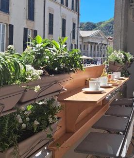 Como Apartamento | The window on the theatre and the cathedral - Luxury apartment