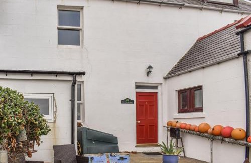 Gardenstown Casa | The Windowky