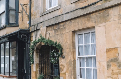 Chipping Norton Casa | The Wine Merchants House in Chipping Norton