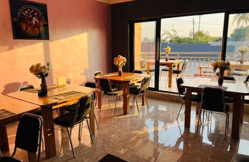 Kafue Cabina | The wish executive lodge