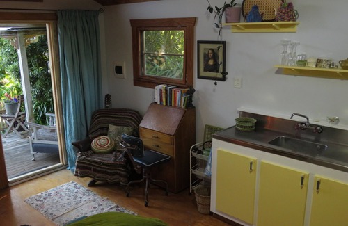 Rewa Cabina | The Wish House Retreat - A peaceful self-guided retreat