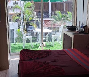 Bambalapitiya Casa | THE WISH RESIDENCE Kollupitiya,SeaSide Next To Marino beach Hotel,Colombo 3