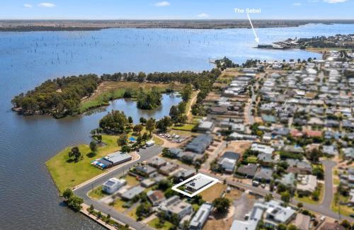 Yarrawonga Casa | The Witton Holiday House