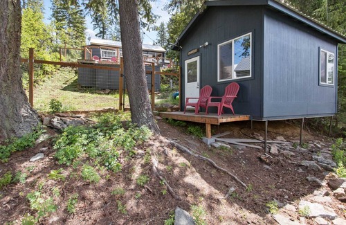 Twin Lakes Casa | The Wolf Den | A Cozy Rathdrum Voyage