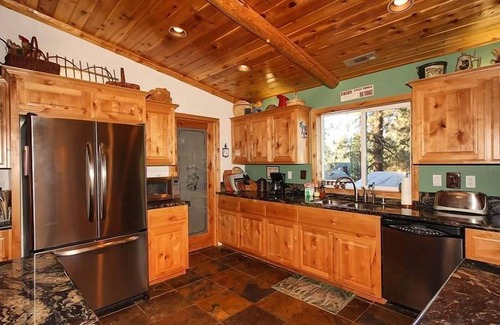 Big Bear Lake Cabina | Den del Wolfe, est en 2007.
