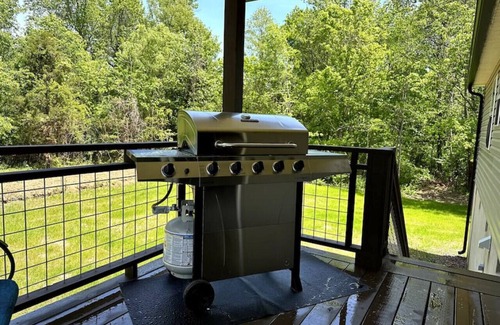 High Point Casa | The Wooded Grand High Point