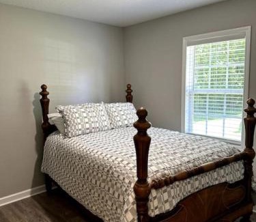 High Point Casa | The Wooded Grand High Point