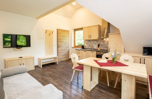 Ukanc Apartamento | The Woodland Nook Apartments Bohinj - Standard Two Bedroom Apartment with Balcony (owner D)