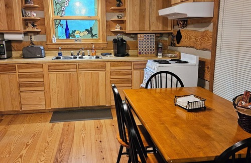 Mentone Cabina | THE WOODLANDS - VERY QUIET SECLUDED CABIN