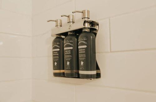 Hot Springs Casa | The Woodlawn Guest Cottage