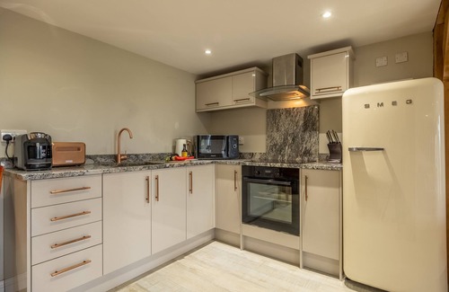 Woodbridge Casa | The Woodshed se ha convertido en un amplio espacio habitable