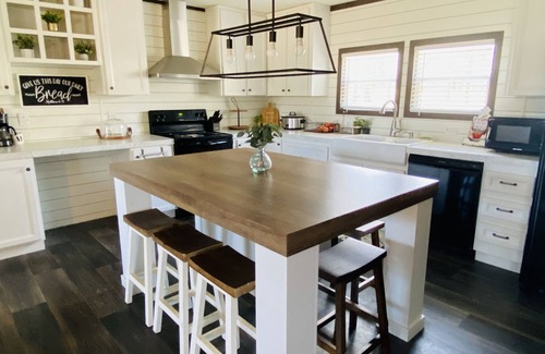 Magnolia Casa | The Wyldes- Pinterest inspired home near wedding venue