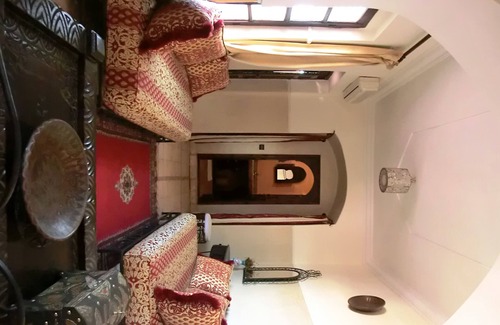 Mellah Casa | El Yamsara Riad es una casa de huéspedes en el corazón de la Medina