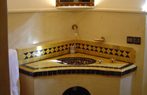 Mellah Casa | El Yamsara Riad es una casa de huéspedes en el corazón de la Medina