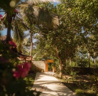Penida Island Casa | The Yellow Door Spa Retreat