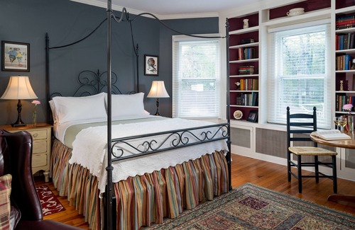 Waynesville Cama Y Desayuno | The Yellow House on Plott Creek Road