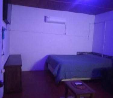 Treinta y Tres Apartamento | the yellow house