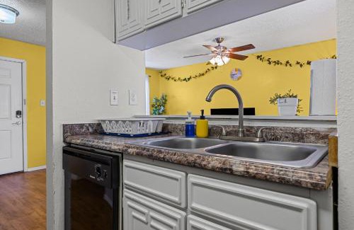 Brentwood Apartamento | The Yellow Room
