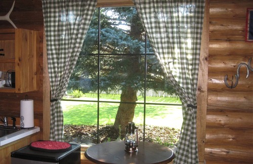 Dubois Cabina | The Yellowstone Cabin