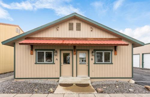 West Yellowstone Apartamento | The Yellowstone Hideaway Unit B