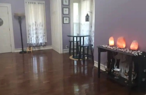 North Kingsville Casa | The Yoga House-Namaste' Room