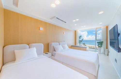 Gangneung Casa | The Youngjin Pool Villa Pension