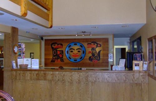 Whitehorse Hotel | The Yukon Inn